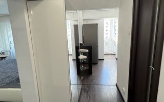 Închiriez garsonieră modernă, Decebal - Piața Muncii - Poză 7