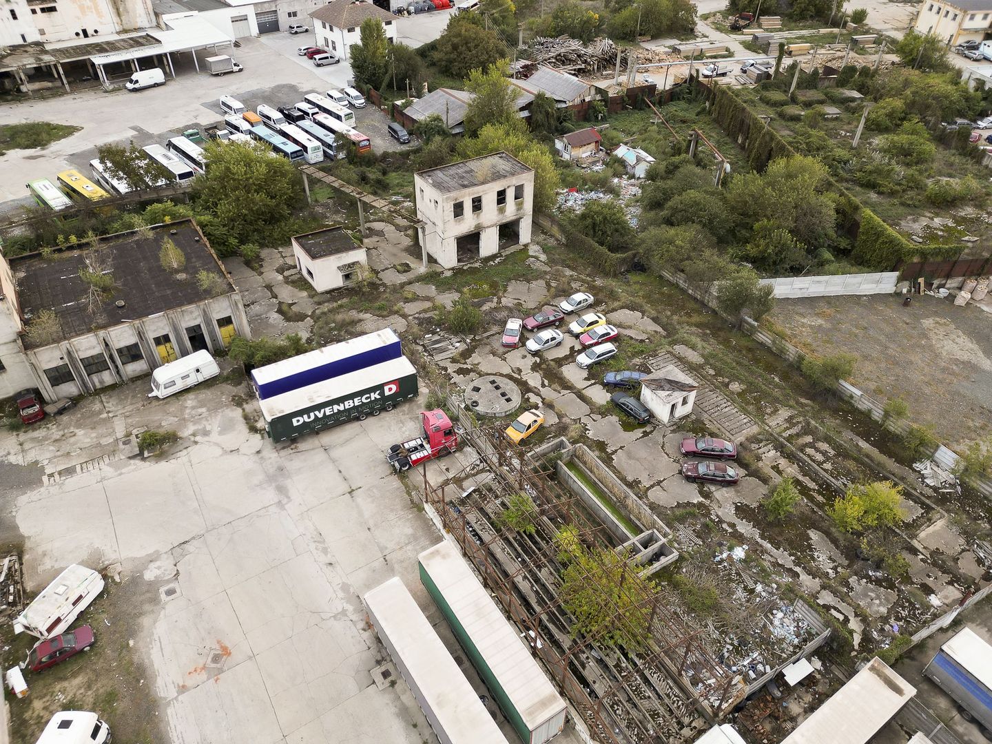 Clădiri industriale cu teren 6820mp - Poză 8