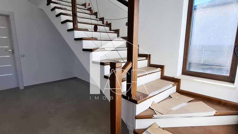 Vila P+1E, cu 5 camere, Paulesti - Poză 2