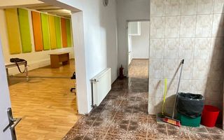 SPATIU BIROURI VILA PARCARE ZONA 1 MAI - Poză 5