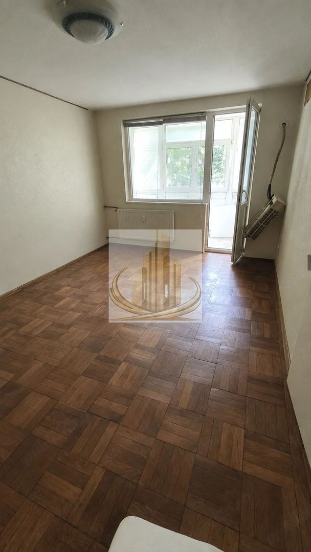 Apartament 2 camere, etaj 1, Eroii Revoluți - Poză 1
