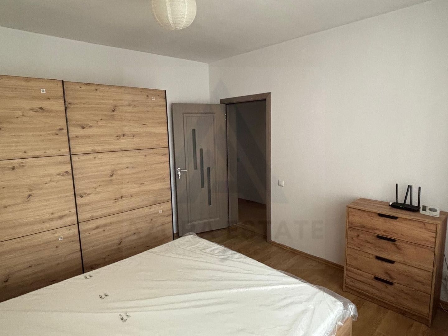 Apartament 2 camere 56 mp utili 2 balcoane etaj 2 Cartier Alma - Poză 5