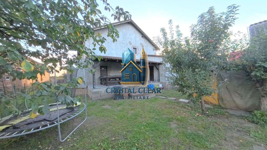 Casă 4 dormitoare și teren de 857 mp - zona Sântana de Mureș - Poză 24