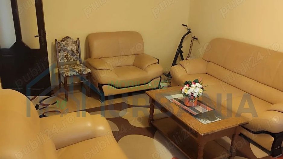 VÂNZARE Apartament 3 camere 75MP - Poză 1