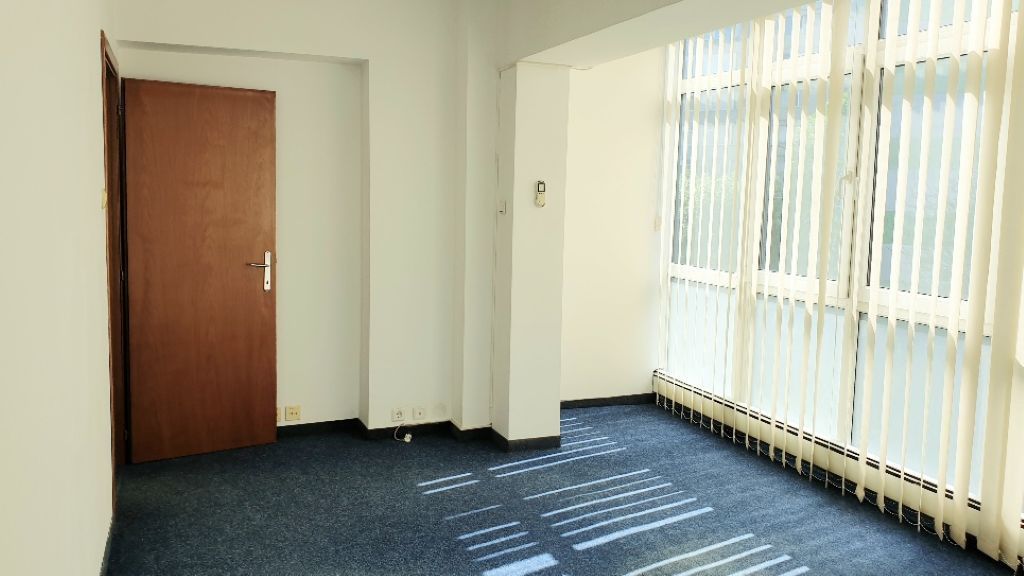 Spatiu birouri de inchiriat | Acces facil DN1 si Aeroportul H.Coanda - Poză 8