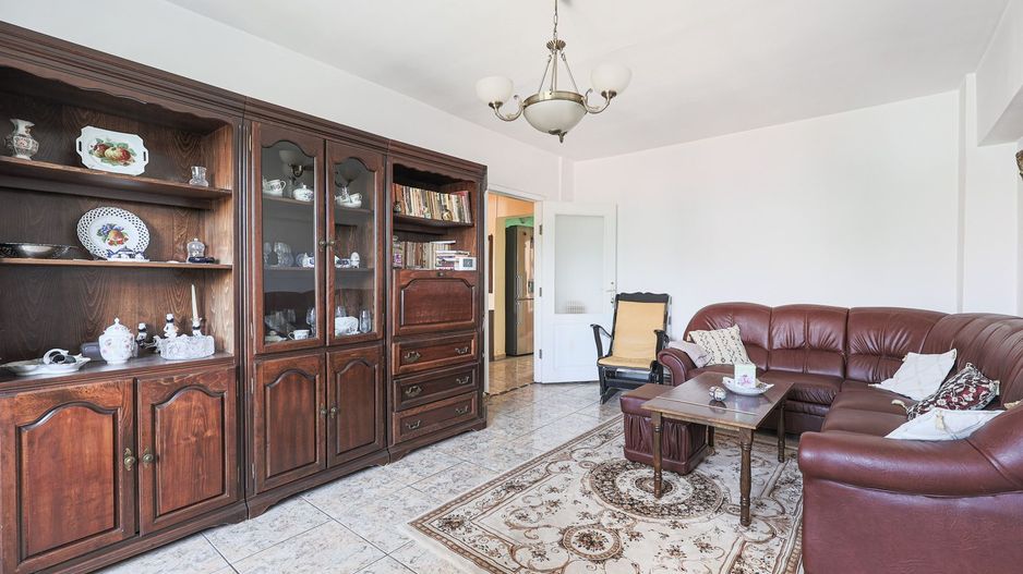 Rezervat Apartament decomandat cu 3 camere in zona spitalului - Poză 8