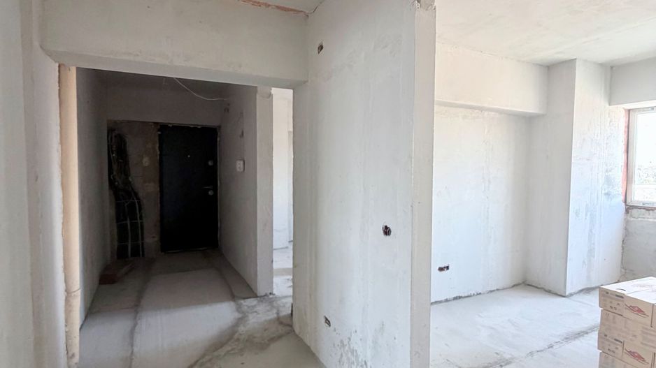 APARTAMENT SPATIOS CU VEDERE PE 2 PARTI - Poză 11