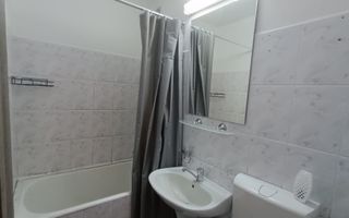 Apartament cu trei camere in zona Fratii Buzesti - Poză 8
