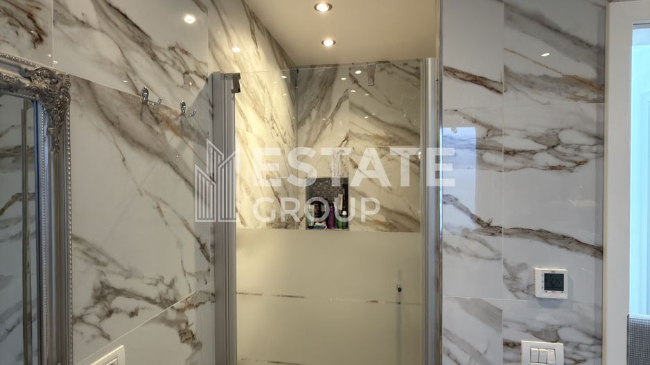 Casa individuala cu 5 camere in Dumbravita - Poză 17