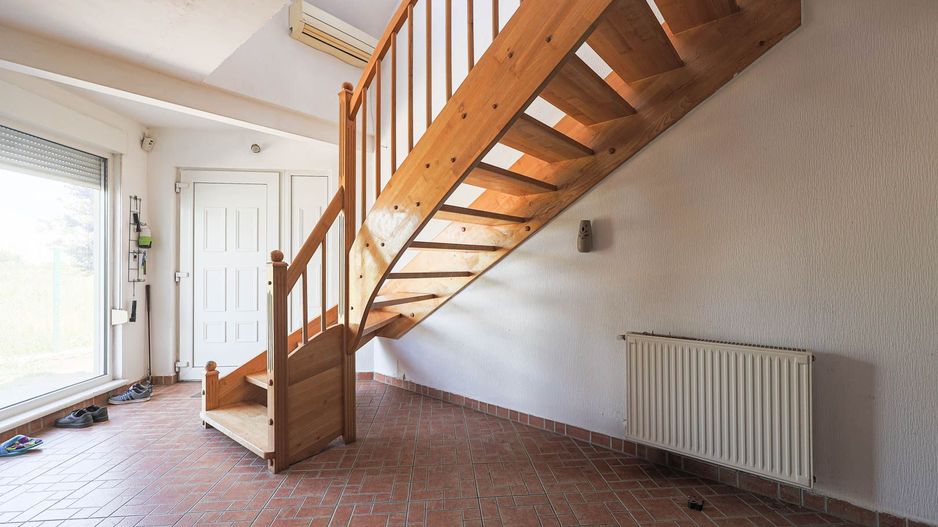 🏡 Visează la casa perfectă în Cartierul de Vest! 🌳 - Poză 10