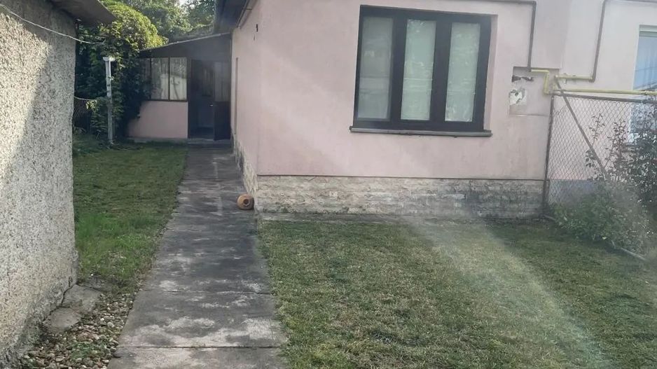 vanzare casa - Poză 1