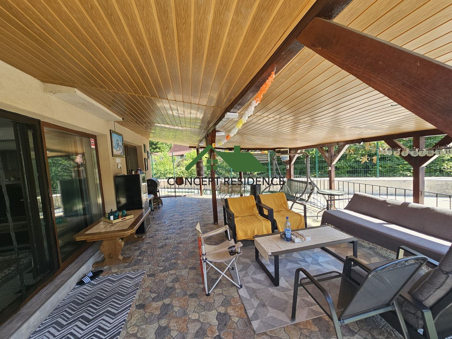Casă cu piscină și garaj, teren 775 mp – Valea Borcutului - Poză 8