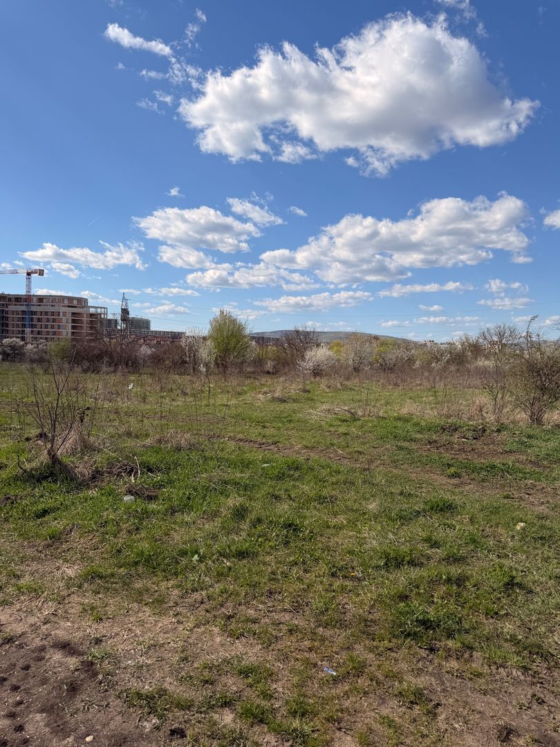 Teren situat în Sopor 5800 mp | Intravilan | Iulius Mall - Poză 1