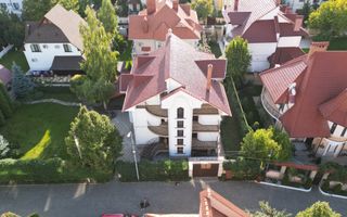 Casă de lux în Chișinău, de vânzare. Pe teren de 10,4 Ari. Telecentru. - Poză 2