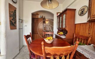 Apartament de vanzare cu 3 camere in zona Dacia Oradea - Poză 8