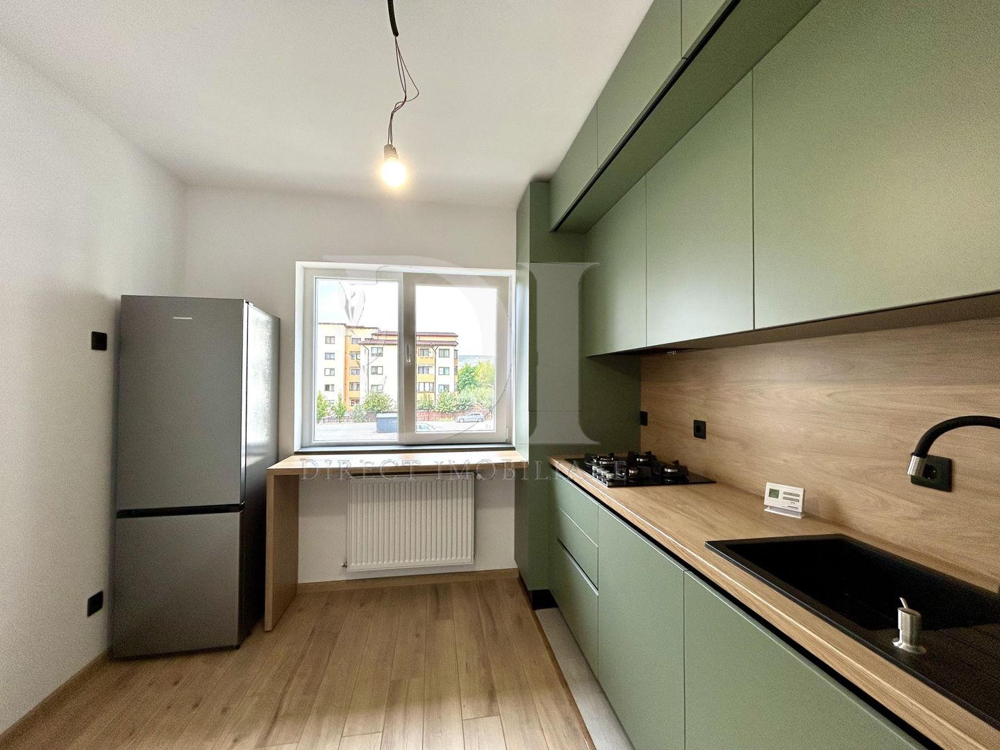 Apartament doua camere / etaj intermediar / Zona Terra - Poză 2