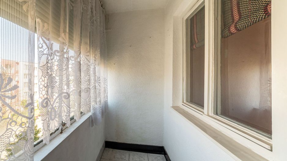 Apartament 2 camere într-o zonă liniștită - Poză 4