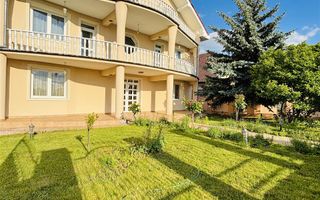 VILA CU 14 CAMERE SI 3405 MP TEREN IN SANMARTIN - Poză 1