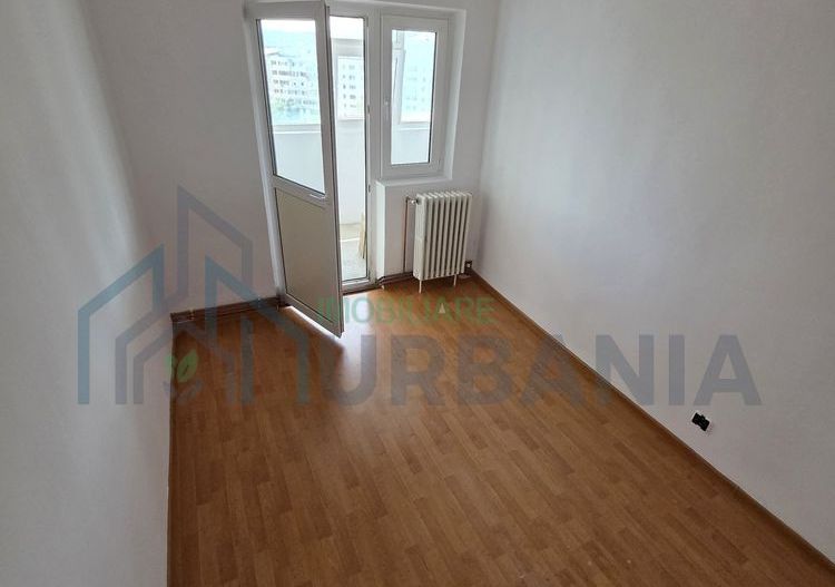 Apartament 3 camere, 2 bai, 71 mp, Dacia, Iasi - Etaj 10, 1983 - Poză 4