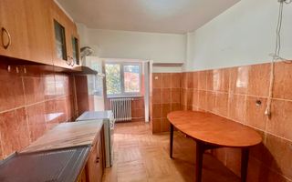 Apartament 3 camere /Calea lui Traian/Etaj 1/4 - Poză 2