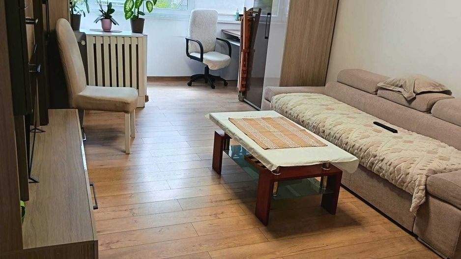 De vanzare Apartament 2 camere Lujerului - Poză 2