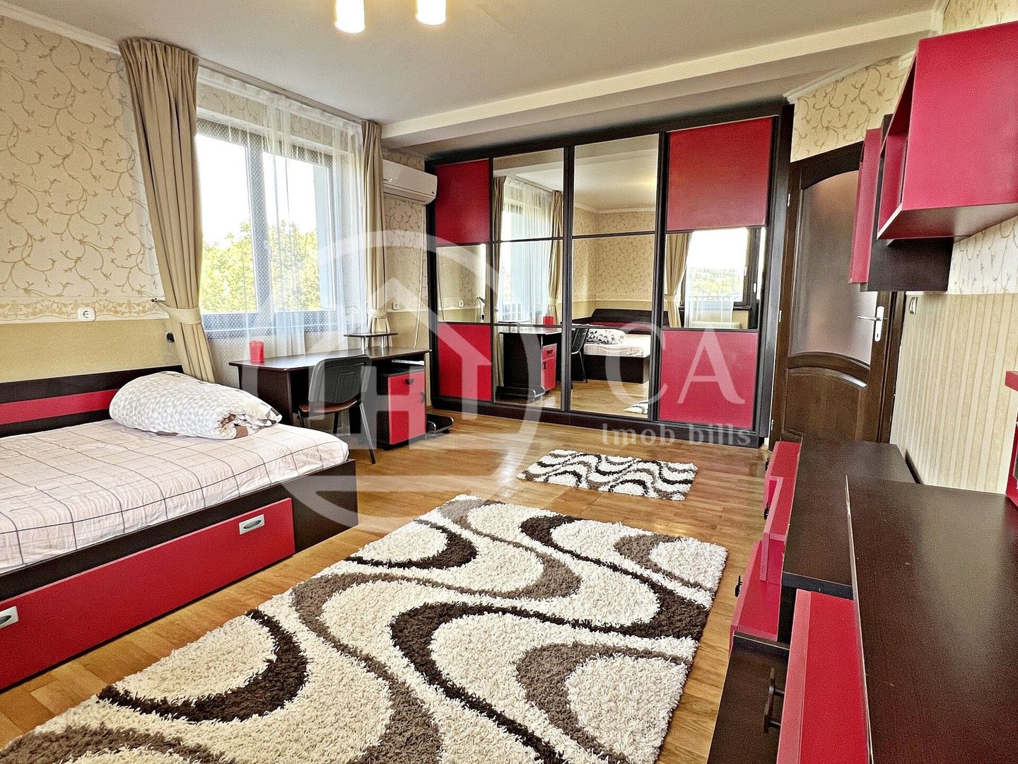 Casa cu 7 camere de inchiriat in zona Georghe Doja, Oradea - Poză 4