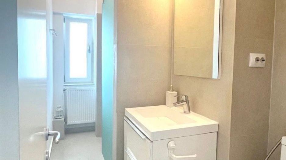 AP. 3 CAMERE P-TA ALBA IULIA,BUCATARIE INCHISA,METROU 10 MINUTE,MODERN - Poză 10