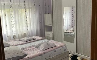 Apartament cu 4 camere Micro 17 - Poză 5