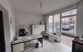 Casa pretabila activitati comerciale, posibilitate mansardare | Ronat - Poză 1