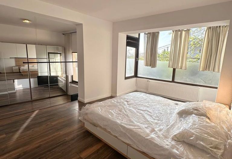 Vilă 6 Camere 2012 - BANEASA - HERASTRAU - - Poză 9