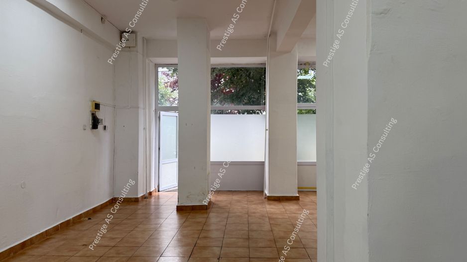 Spatiu comercial Parter cu Vad comercial | 80mp Soarelui-Uranus Plaza - Poză 11
