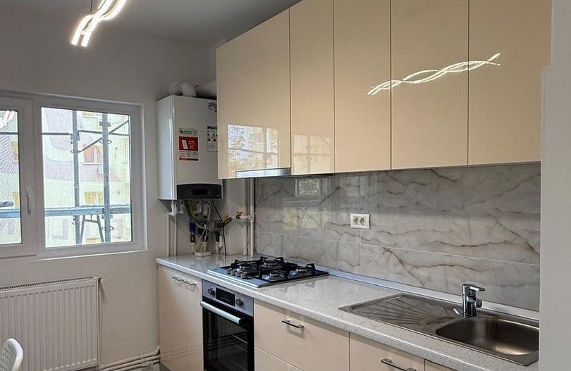 Apartament 2 camere in zona Tei cu centrala proprie - Poză 1