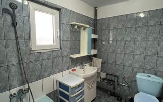 🏡 Apartament cu 3 camere  300 € / lună - Poză 7