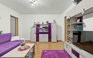 Apartament cu 2 camere de vânzare în Mioveni - Poză 1
