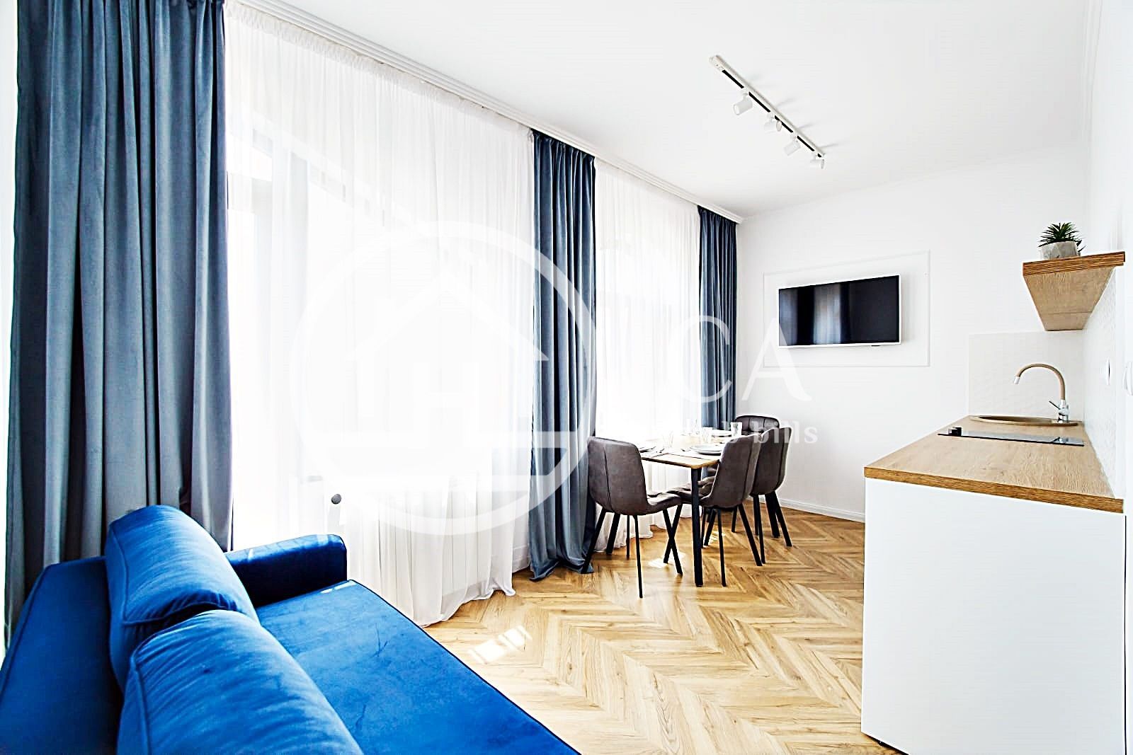 Apartament la casa, de inchiriat cu 2 camere in zona Centrala, Oradea - Poză 8