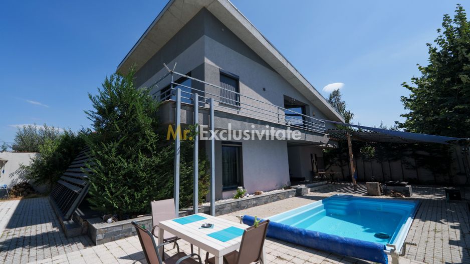 Casa de vanzare Ford Cassia Park - Poză 1