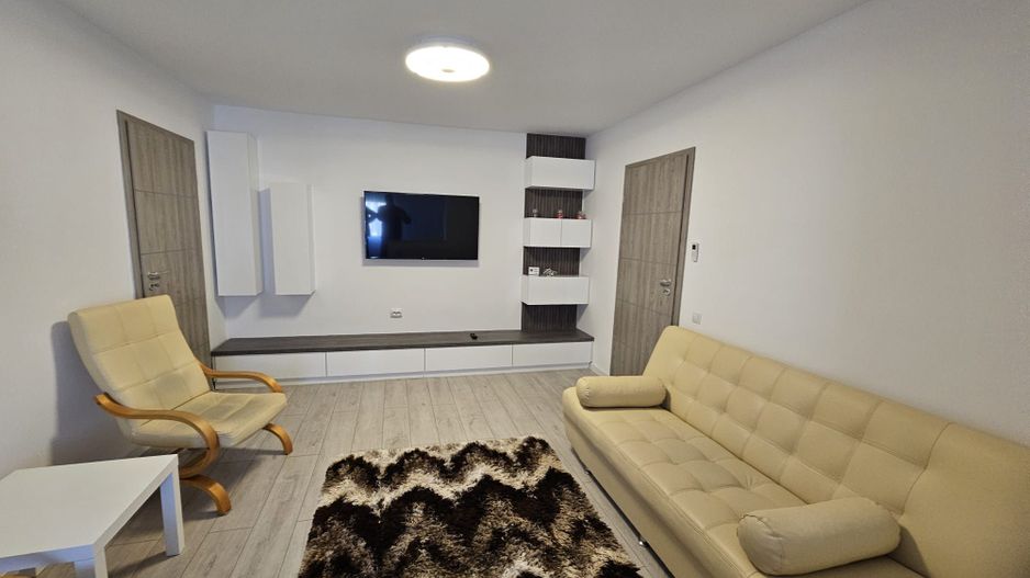Inchiriere apartament modern, nou, Trivale - Poză 12