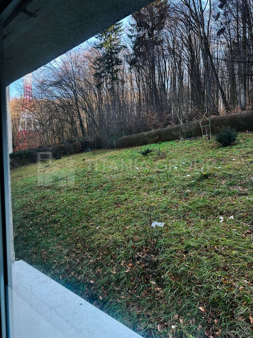 Apartament 2 camere decomandat renovat langa padure Racadau - Poză 9