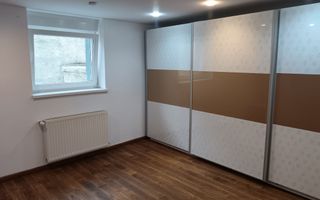Casa individuala moderna cu 6 camere si 650 mp teren in Piata Cluj - Poză 7