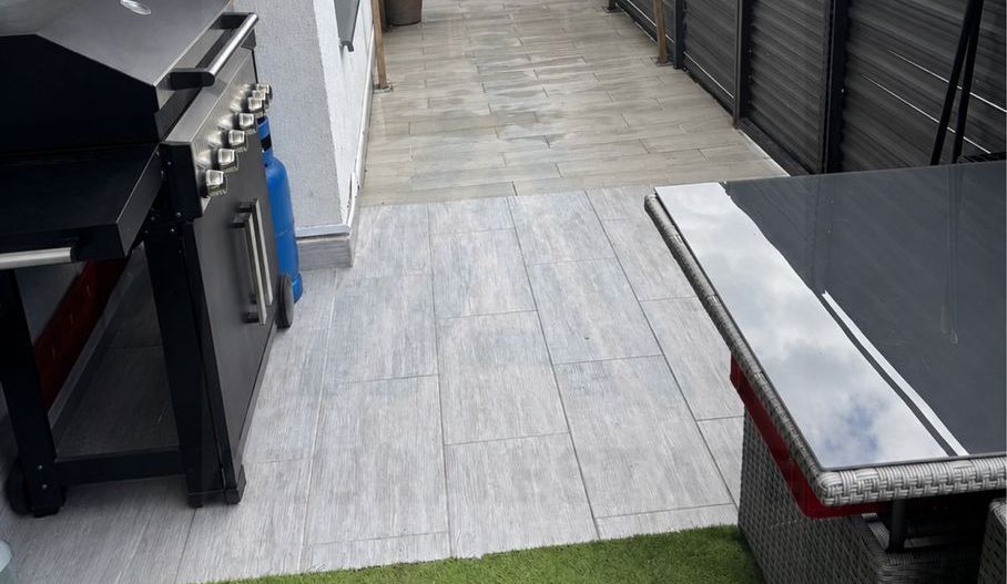 Apartament 3 camere  Curte proprie  Complet mobilat și utilat - Poză 7