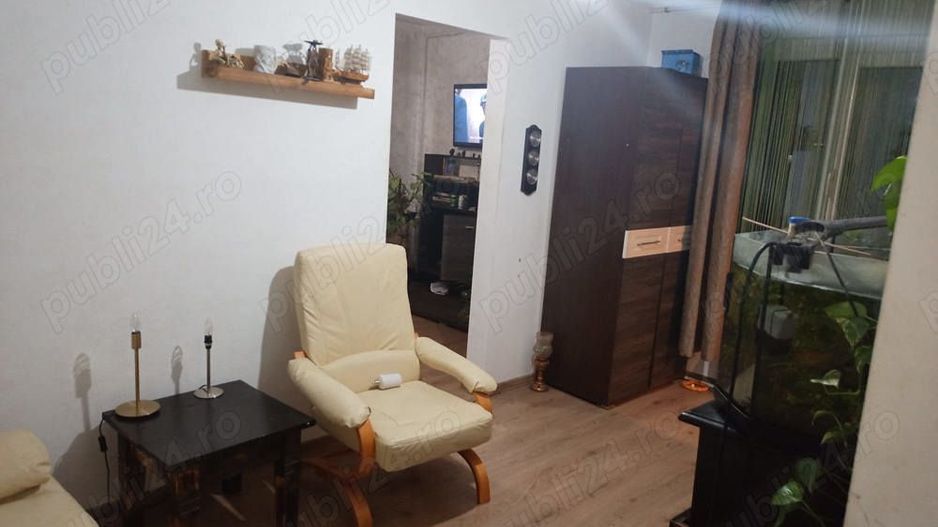 Apartament Micro 14 cu 2 camere - Poză 3