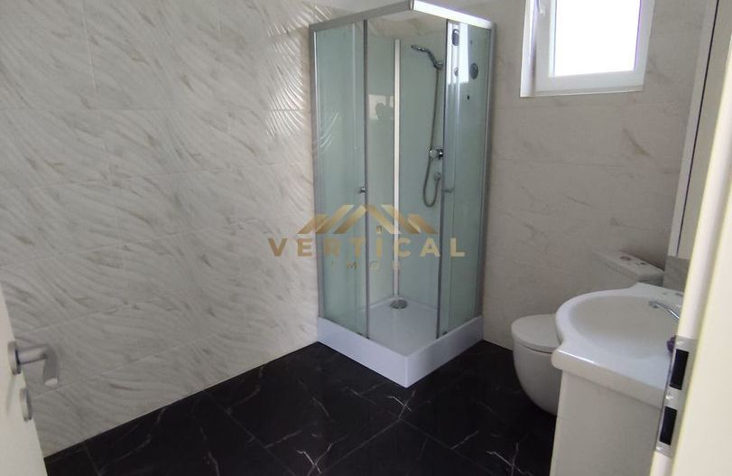 🏡 Casă individuală de vânzare – spațiu, confort, locație excelenta - Poză 9