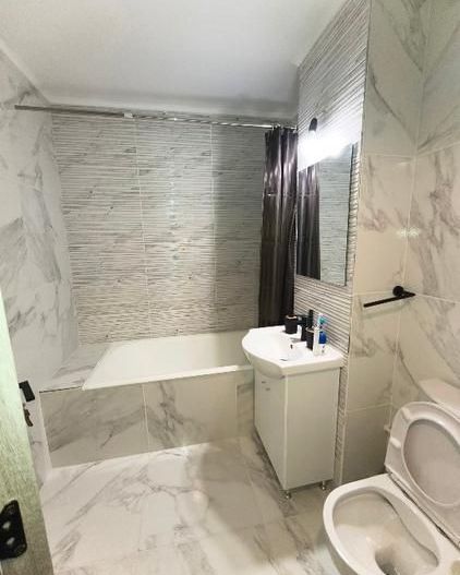BRASADAS vinde ap 3 cam etaj 3/4 în Micro 17. - Poză 10