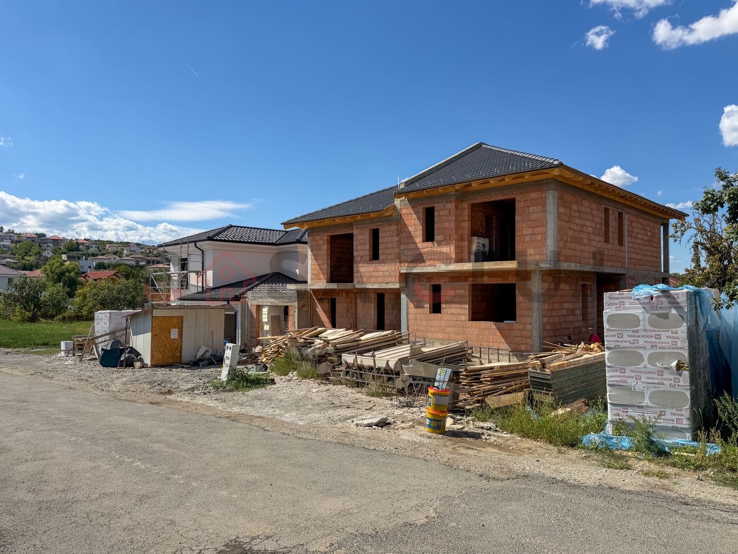 Casa noua cu 4 camere in Borhanci, zona TCI! - Poză 1