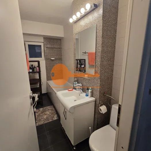 Apartament de 3 camere in zona Sebastian - Poză 7