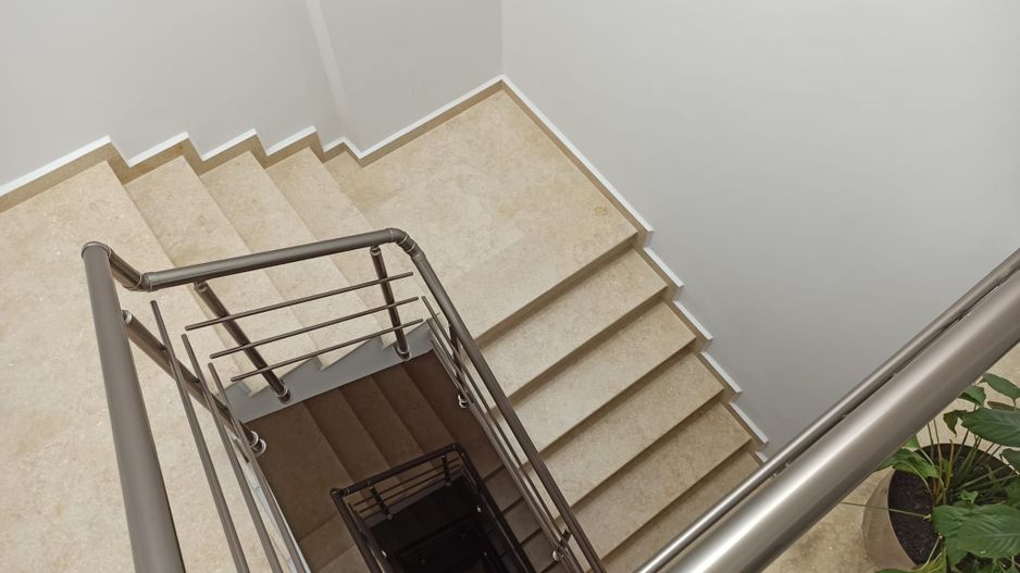 2cam.studio/53mp/strPostalionului/STB241-1min/metrouApPatriei-15min - Poză 9