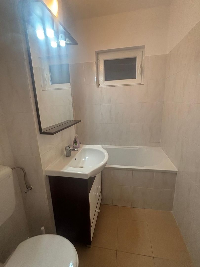 Mobilat si utilat aproape de Piata Unirii - Poză 6