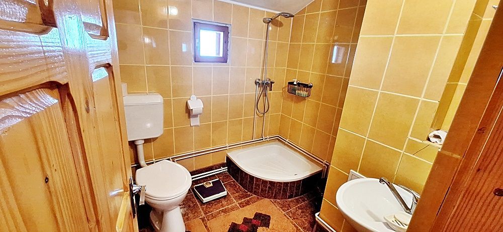 Casa de vacanta/locuit permanent in Podul Olt la 20min de Brasov - Poză 15