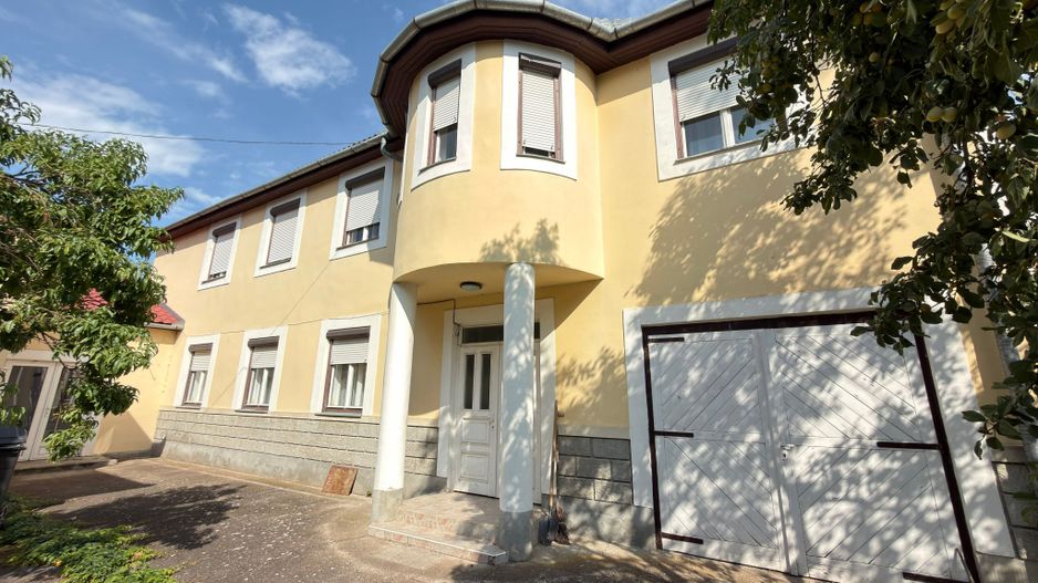Oportunitate Inchiriere 2 Clădiri cu teren Zonă Centrală – Carei - Poză 12