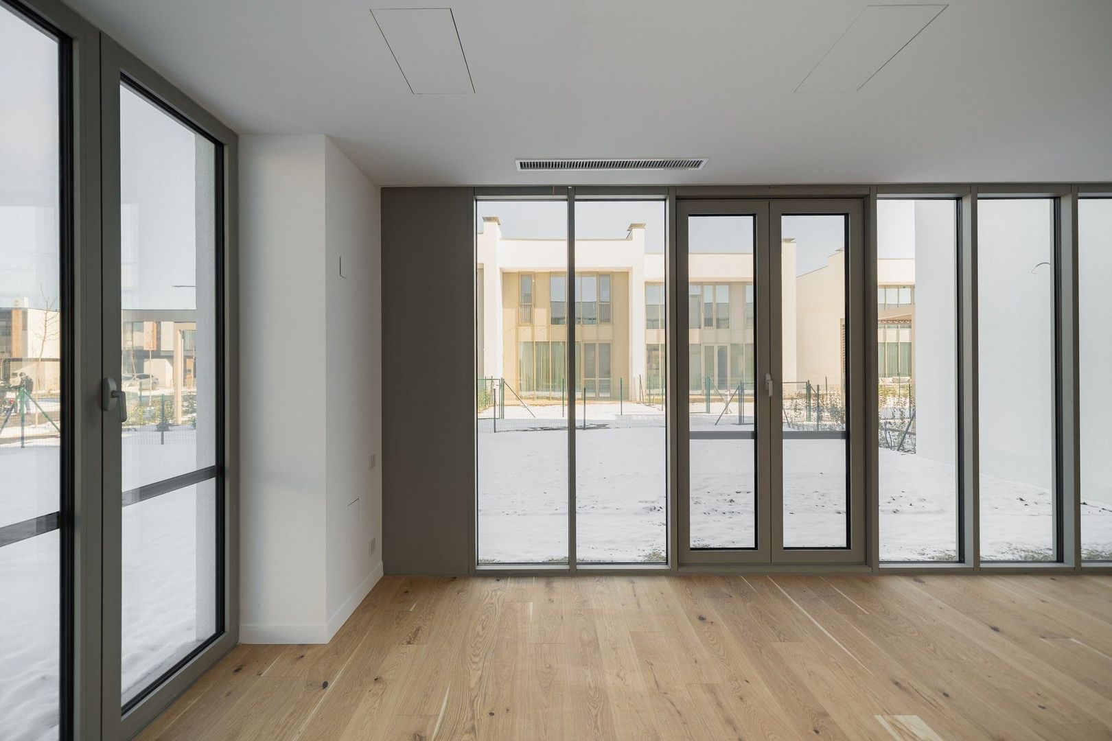 Vila de tip Urban Villa 05 in Amber Forest - Poză 12